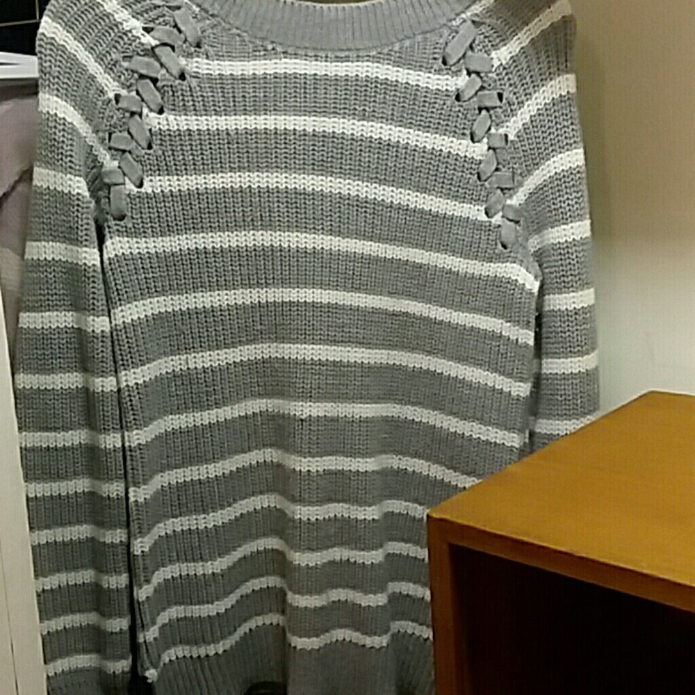 Grey and white stiped sweater